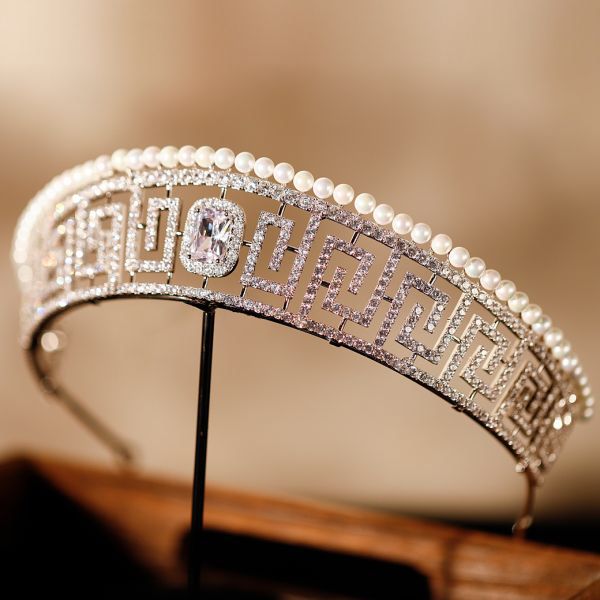 NZ$ 92.16 32% Off | Zirconia Zircon Pearl Tiaras and Crowns Princess Queen Diadem Women Brides Headbands Bridal Jewelry Wedding Hair Accessories Princess Jewelry, Royal Jewelry, Queen Jewelry, Princess Tiara, Pearl Tiara, Diamond Tiara, Royal Tiaras, Tiaras And Crowns, Girly Jewelry