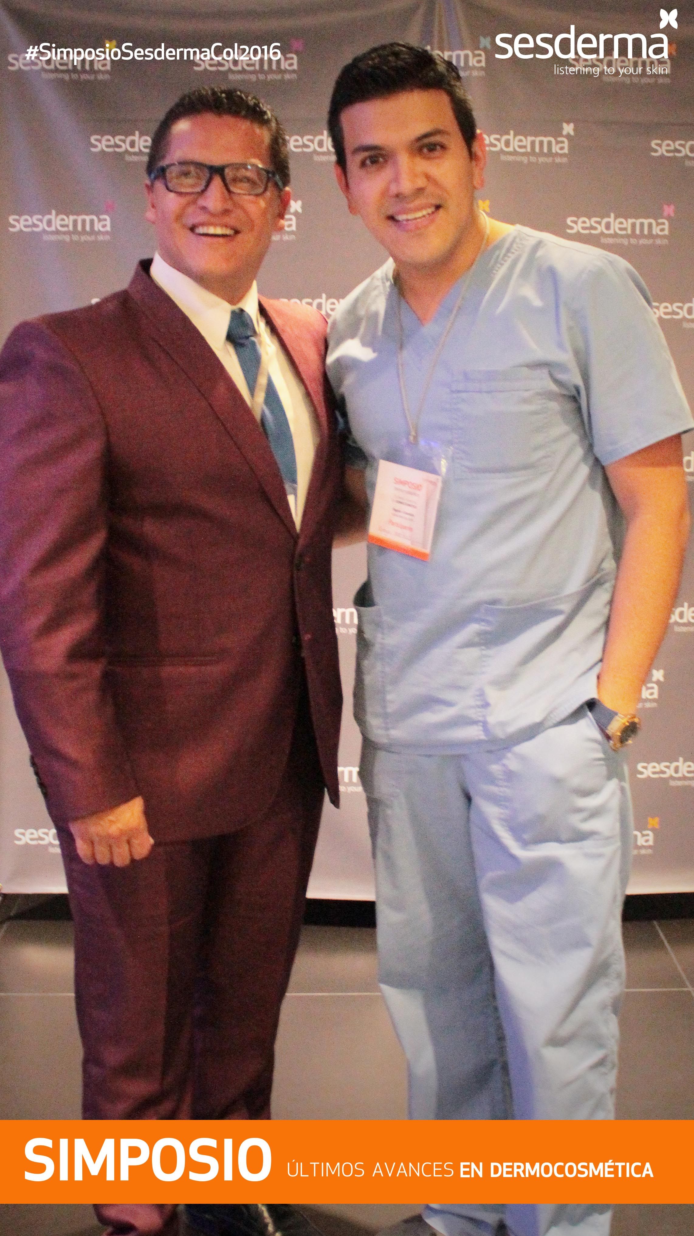 Así se vivió nuestro Simposio "Últimos avances en Dermocosmética" 2016 de Sesderma Colombia dictado por nuestro presidente y fundador Doctor Serrano en Bogotá. ¡Gracias a todos nuestros Médicos por asisitir! #SimposioSesdermaCol2016 #ListeningToYourSkin www.sesderma.com.co Presidents, Thanks, Colombia