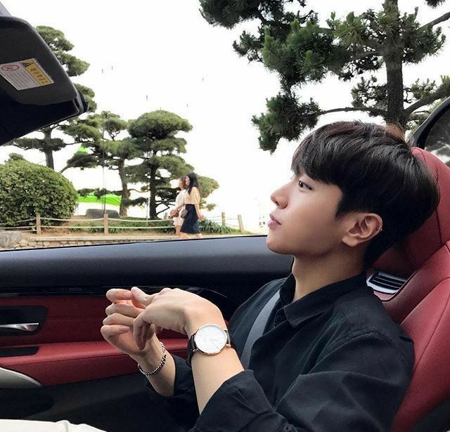 Status: The End alias Tamat, You Know Tamat? 🚫WARNING KONFLIK RINGA… #fiksiremaja # Fiksi remaja # amreading # books # wattpad Korean Boys Ulzzang, Ulzzang Couple, Ulzzang Boy, Korean Men, Cute Korean, Aesthetic Boy, Korean Aesthetic, Boy Pictures, Cute Couple Pictures