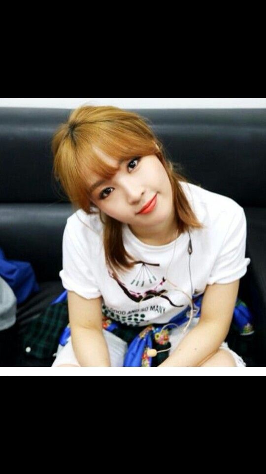 jeon jiyoon hyuna jeon jiyoon hyuna