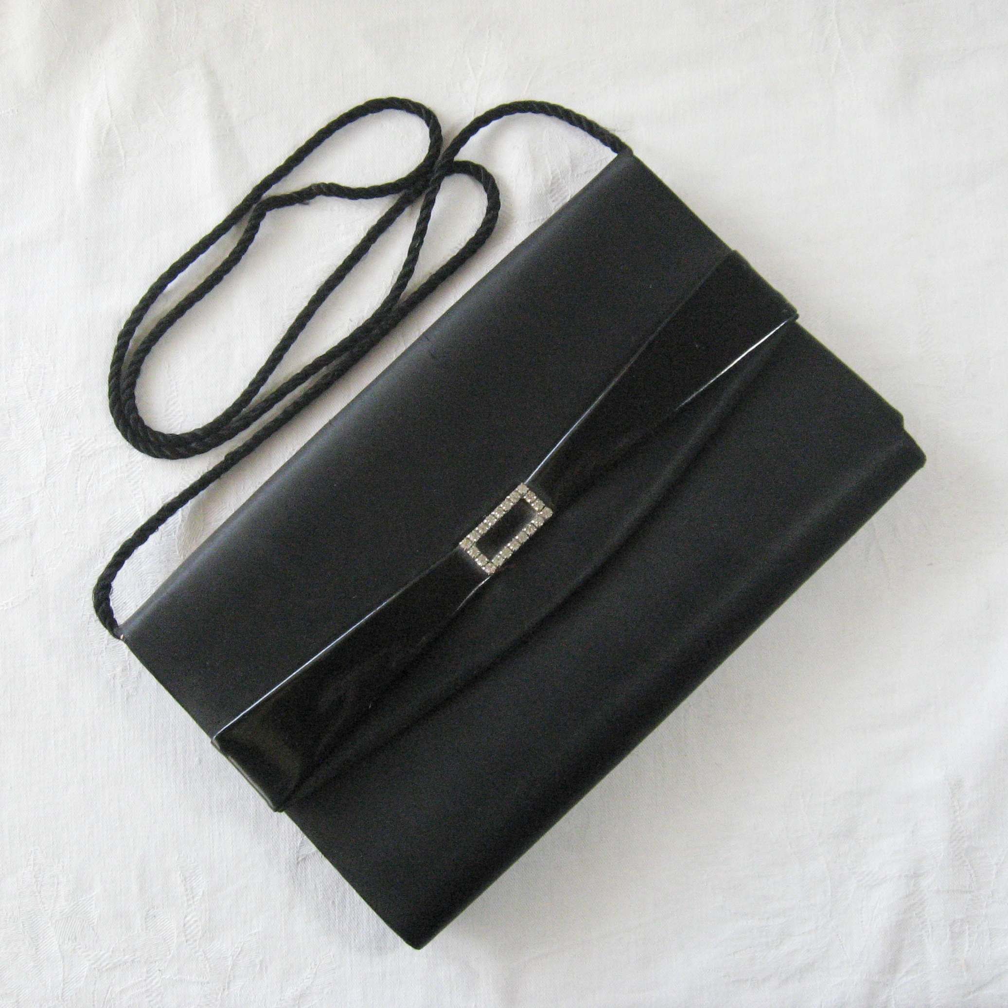 Vintage black satin Handbag shoulder bag 80s