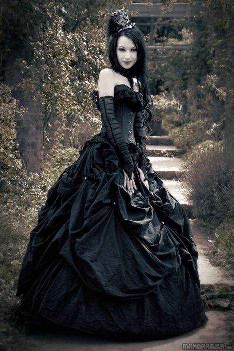 Pretty Black Vampire Style Wedding Dress Gothic Pretty Black Vampire Style Wedding Dress