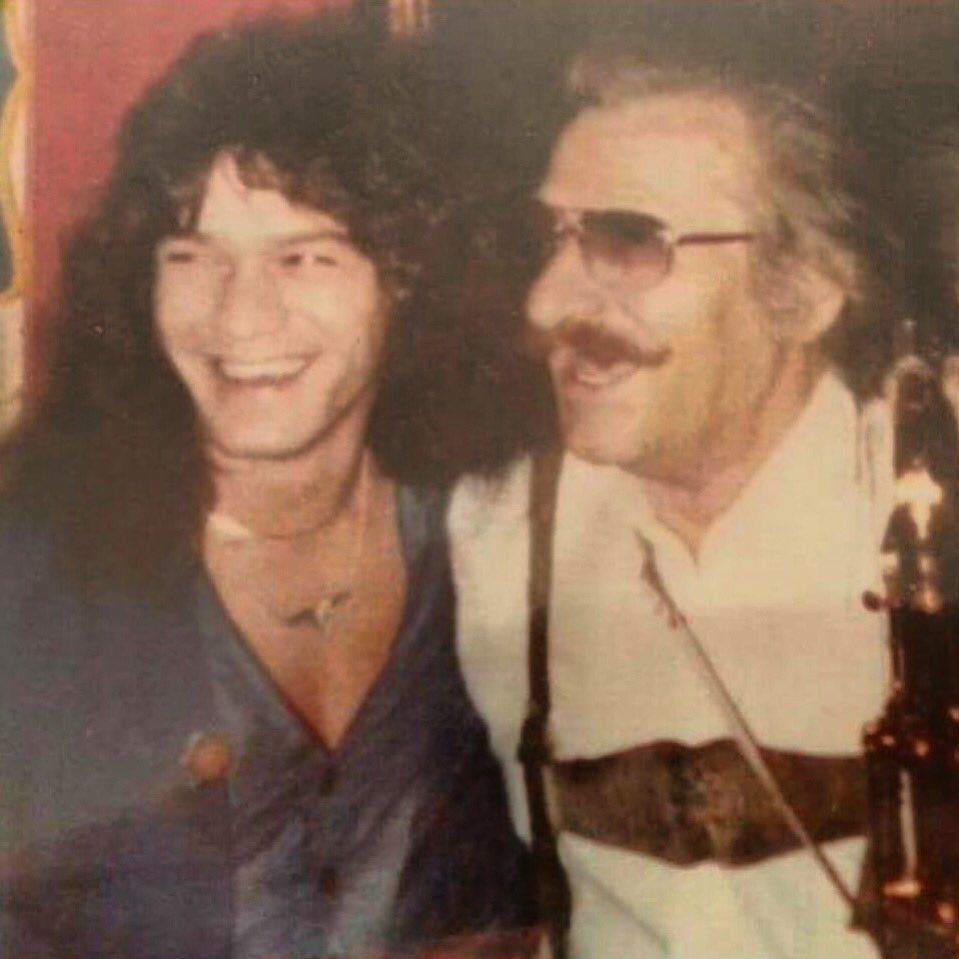 Wolf Van Halen On Twitter Van Halen Eddie Van Halen Wolf Van Halen
