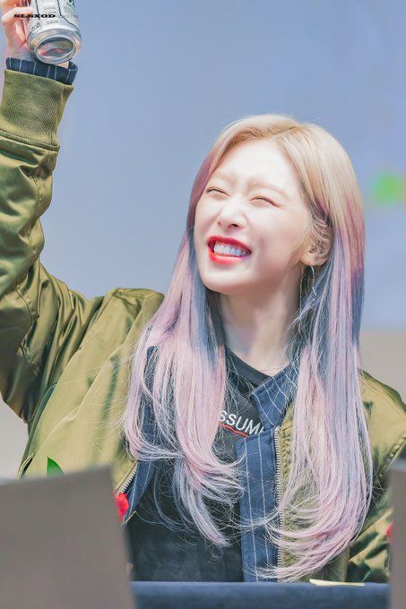 hong euijin do you want more evergreen sonamoo just hong euijin do you want more evergreen sonamoo just