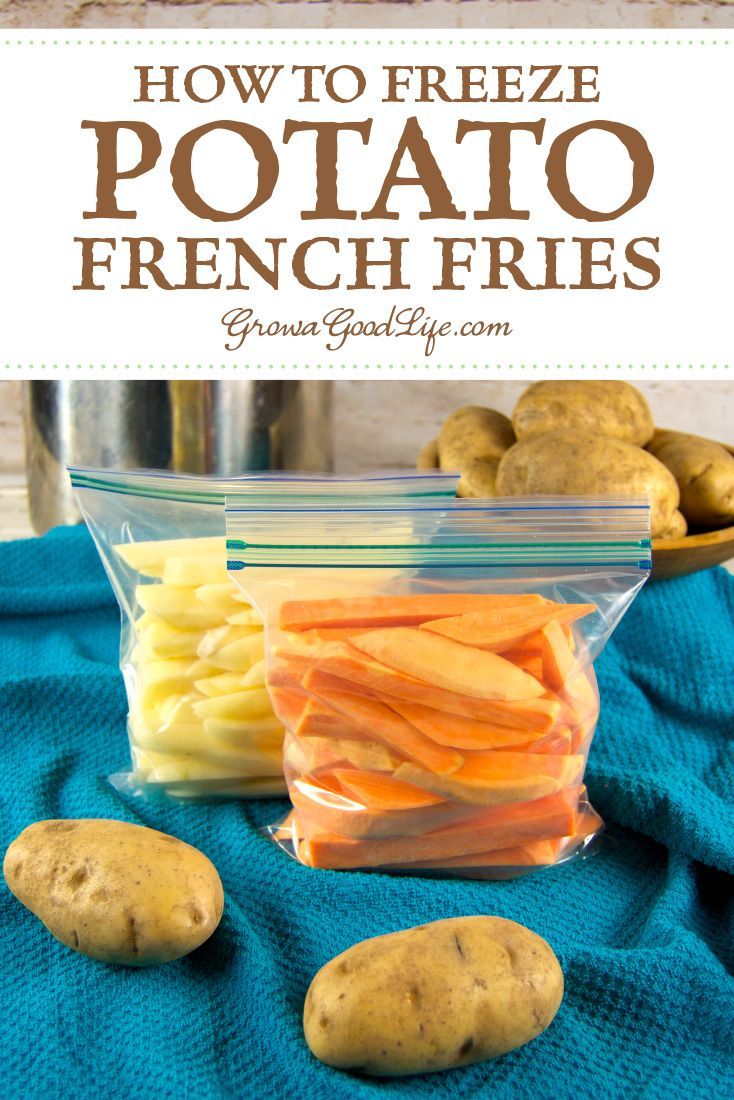 Whether you grow your own potatoes, purchase in bulk from the farmer' market, or snag a great deal at the supermarket, a day of prep can fill your freezer full of potato French fries ready to bake or air fry quickly for meals. #diy #fries #preserving Freeze Sweet Potatoes, Frozen Potatoes, Sweet Potato Fries, Freezing Potatoes, Cheesy Potatoes, Baked Potatoes, Freezer Meal Prep, Freezer Cooking, Freezer Hacks