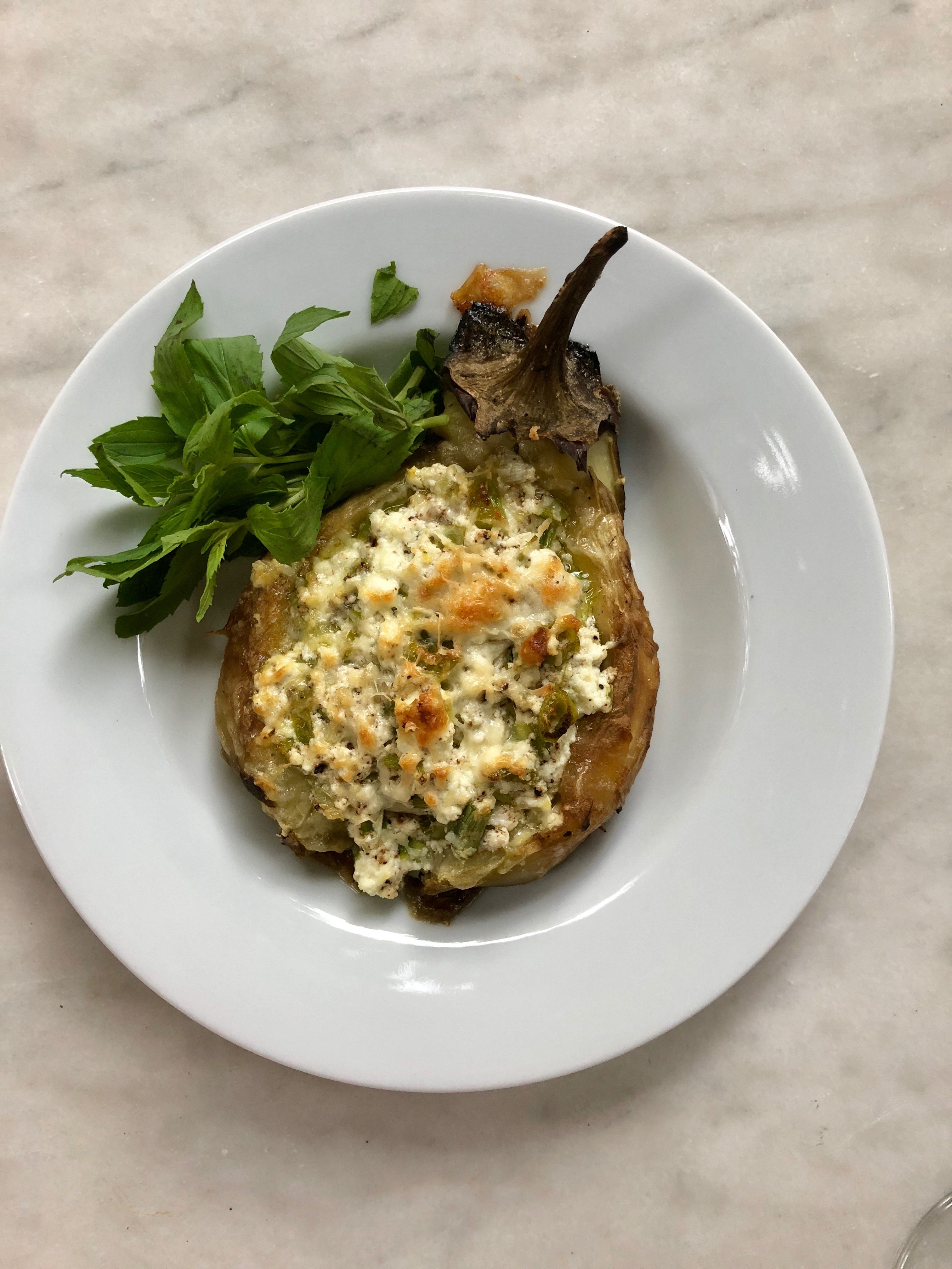 Köz Patlıcan Dolgulu Tortellini Tarifi – Hamur İşleri Köz Patlıcan Dolgulu Tortellini Tarifi – Hamur İşleri