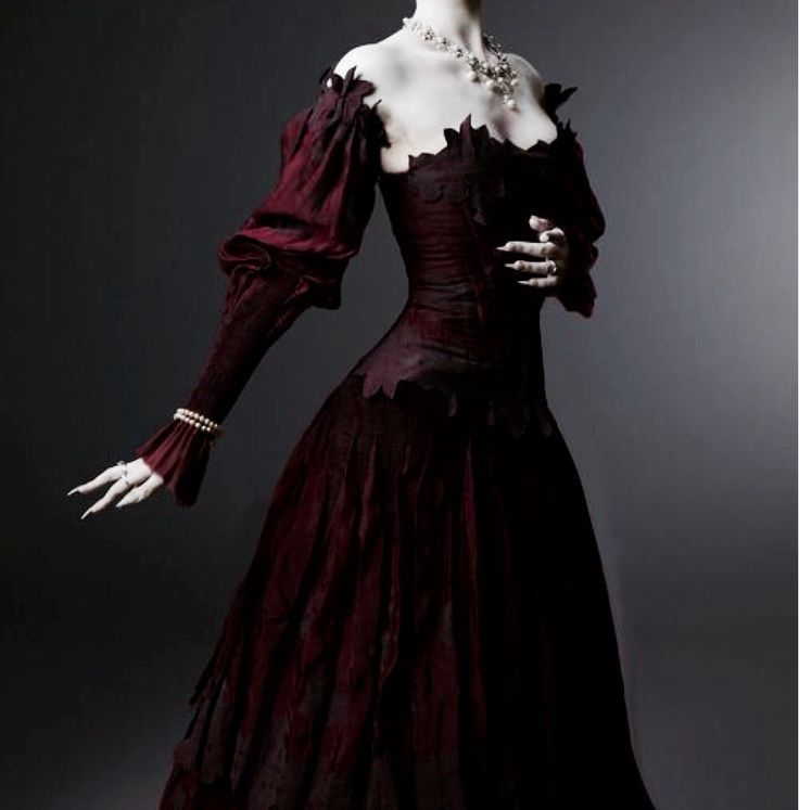 ♰Seeing Red♰ VAMPIRE LEVI X VICTORIAN READER [comp ♰Seeing Red♰ VAMPIRE LEVI X VICTORIAN READER [comp