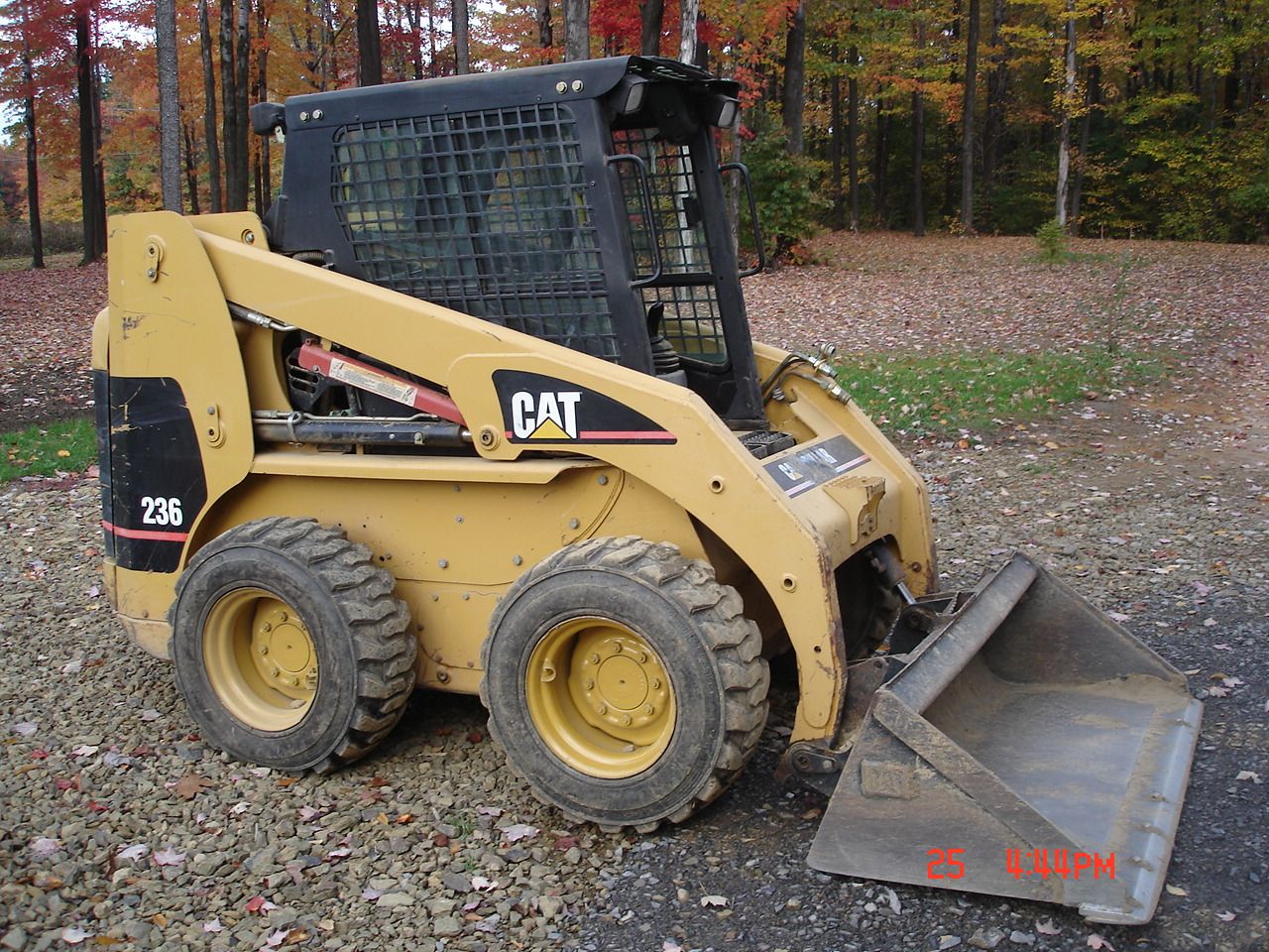Caterpillar 236 caterpillar monster trucks car