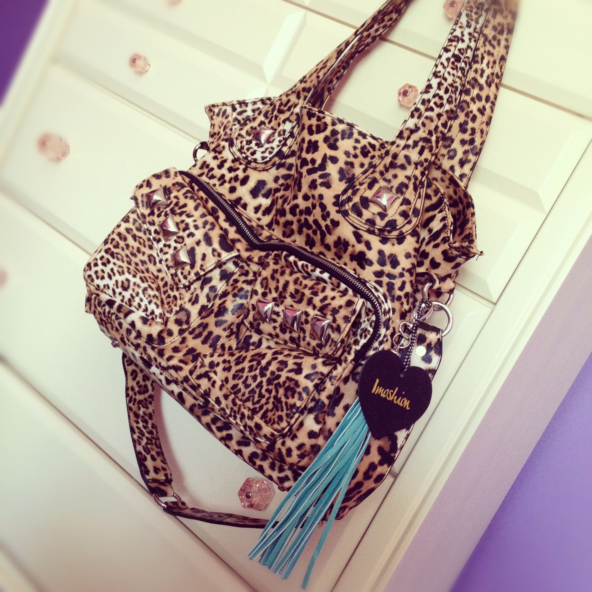 I Love This Leopard Print Purse Or Hobo Bag With Cheetah