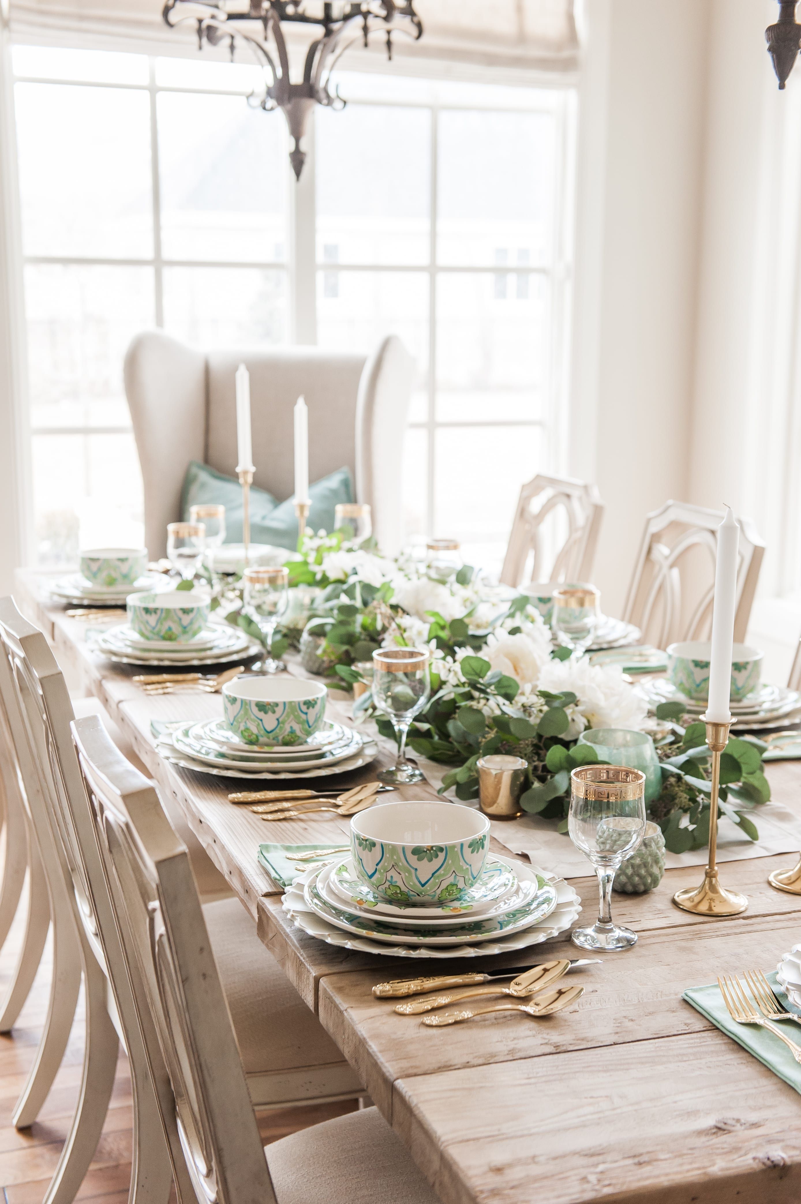For An Up And Coming Gathering Or To Just Put An Extra Component You Can Appreciate Table Centerpieces For Home Dining Table Centerpiece Unique Dining Tables
