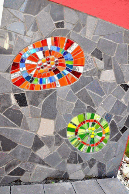 Mosaik Garage rechts.gif (425×640)