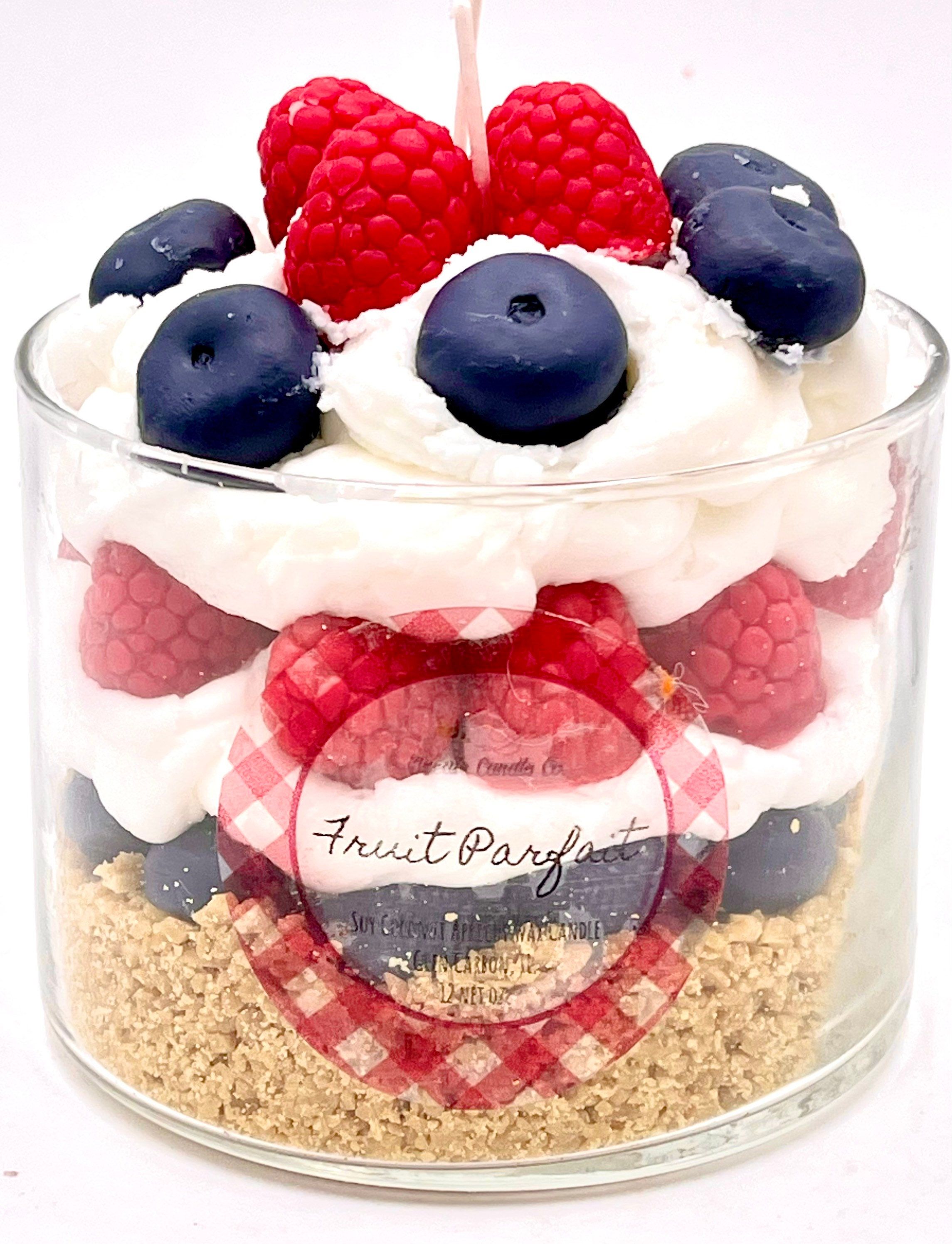 A fake fruit parfait two wick candle! You can choose between a blueberry cobbler scent or a raspberry cream scent! We make our food candles out of a soy coconut apricot blended wax so that you get cleaner and longer burn. Also, blueberries smell like blueberries and our raspberries like raspberries. We also use all cotton wicks. This candle is about 14 net oz. Fruit Candles, Dessert Candles, Gel Candles, Fruit Parfait, Handmade Candles Diy, Unique Candles, Chunk Candles, Citronella Candles Diy, Homemade Scented Candles