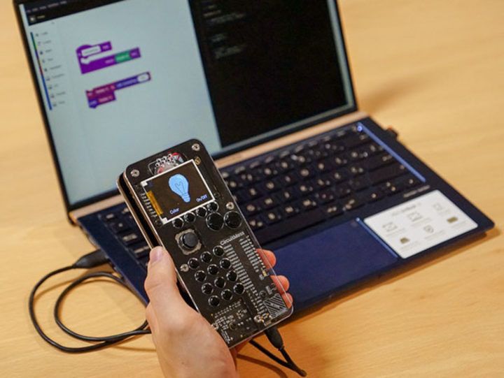 Create your own mobile phone with this easy to follow diy kit