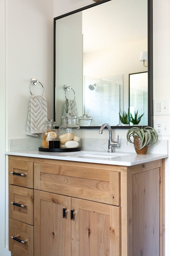 Mid-century Modern Farmhouse Mid-century Modern Farmhouse