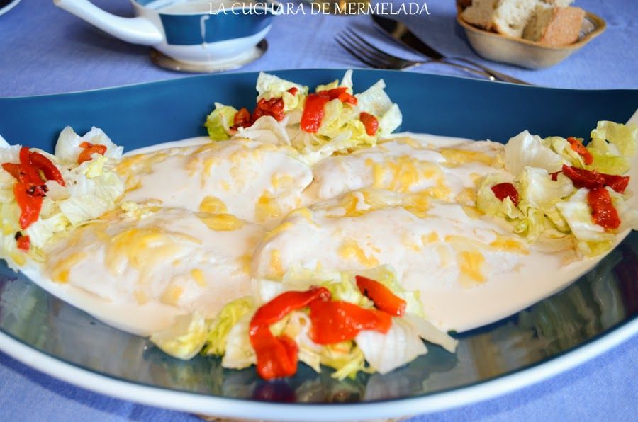Filetes De Merluza Congelada Con Salsa De Queso Filetes De Merluza Salsa De Queso Comida