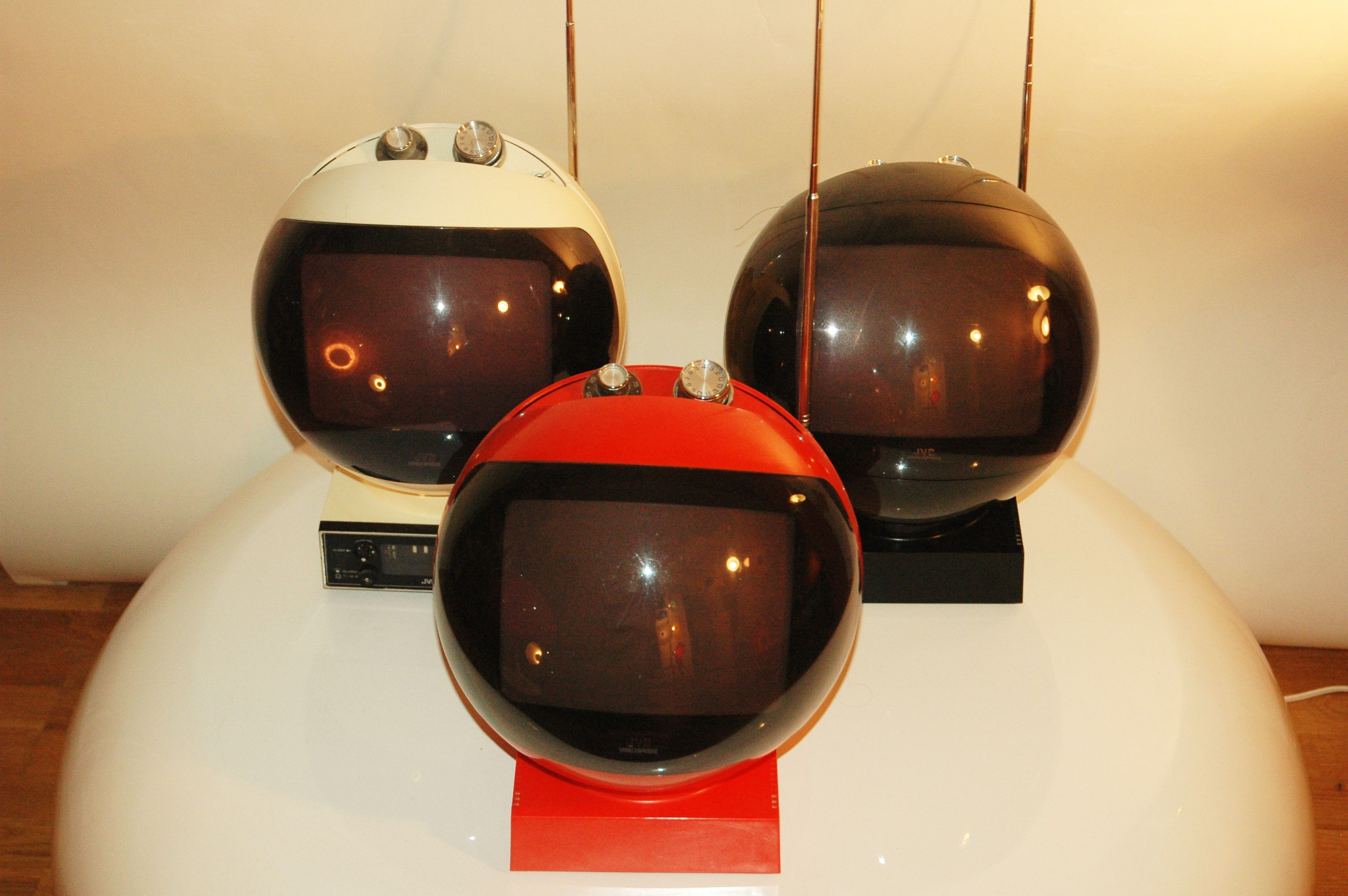 space age design space age design