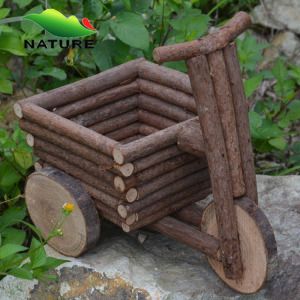Flower Pot Garden, Garden Art, Diy Garden, Flower Pots, Garden Projects, Wood Projects, Projects To Try, Twig Furniture, Garden Furniture