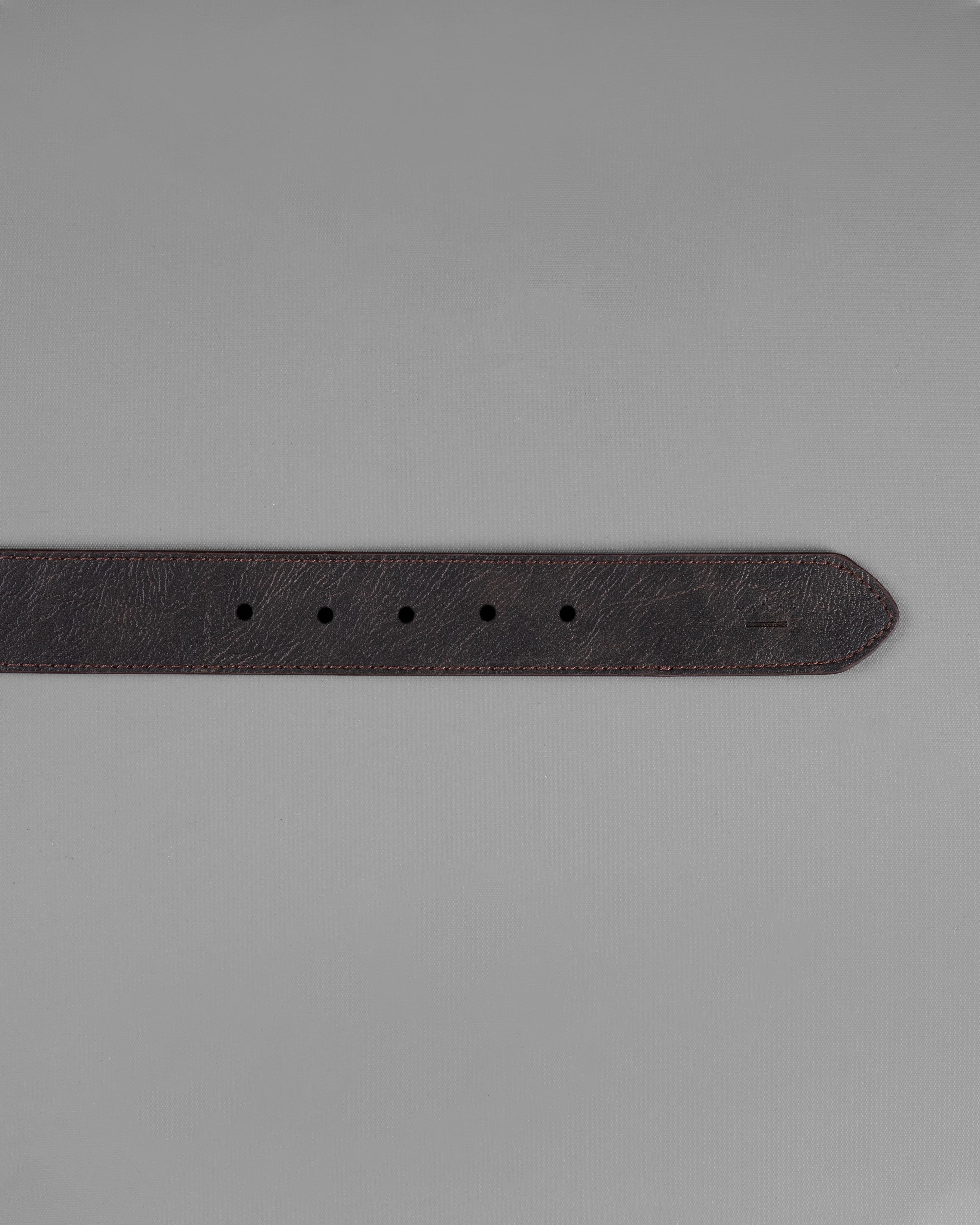 Make a distinct style statement by buckling up this stylish casual belt from French Crown. This leather-free belt comes with a metallic frame style black buckle closure and is sure to last for a long time. This belt is all you need to elevate your smart casual ensemble. Entirely handmade and completely vegan 100% Premium Vegan Leather, it looks like leather,but it’s completely vegan. Width: 1.4 inches/3.55 cm French Crown name and logo Engraved Strap. Fire and Scratch Resistant Strap Front.