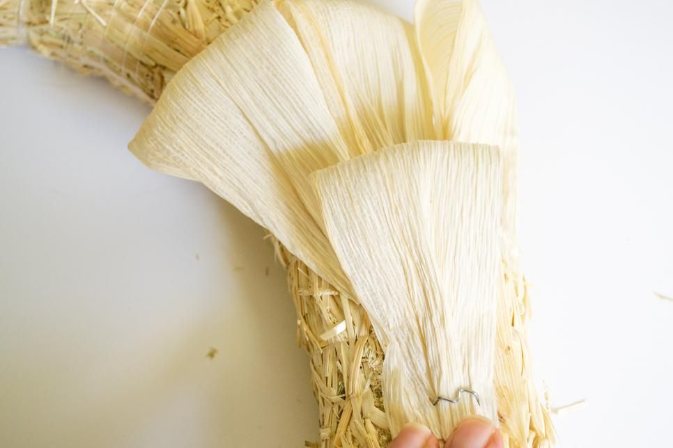 Make a Corn Husk Wreath | HGTV | Corn husk, Corn husk wreath, Corn husk crafts How To Dry Corn Husks For Crafts