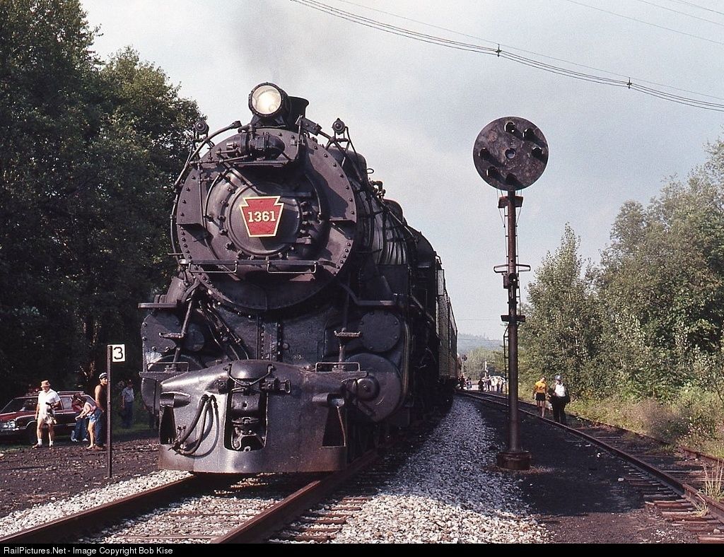 Net Photo: PRR 1361 Pennsylvania Railroad Steam 4-6-2 at Tyrone, Pennsylvania by Bob Kise