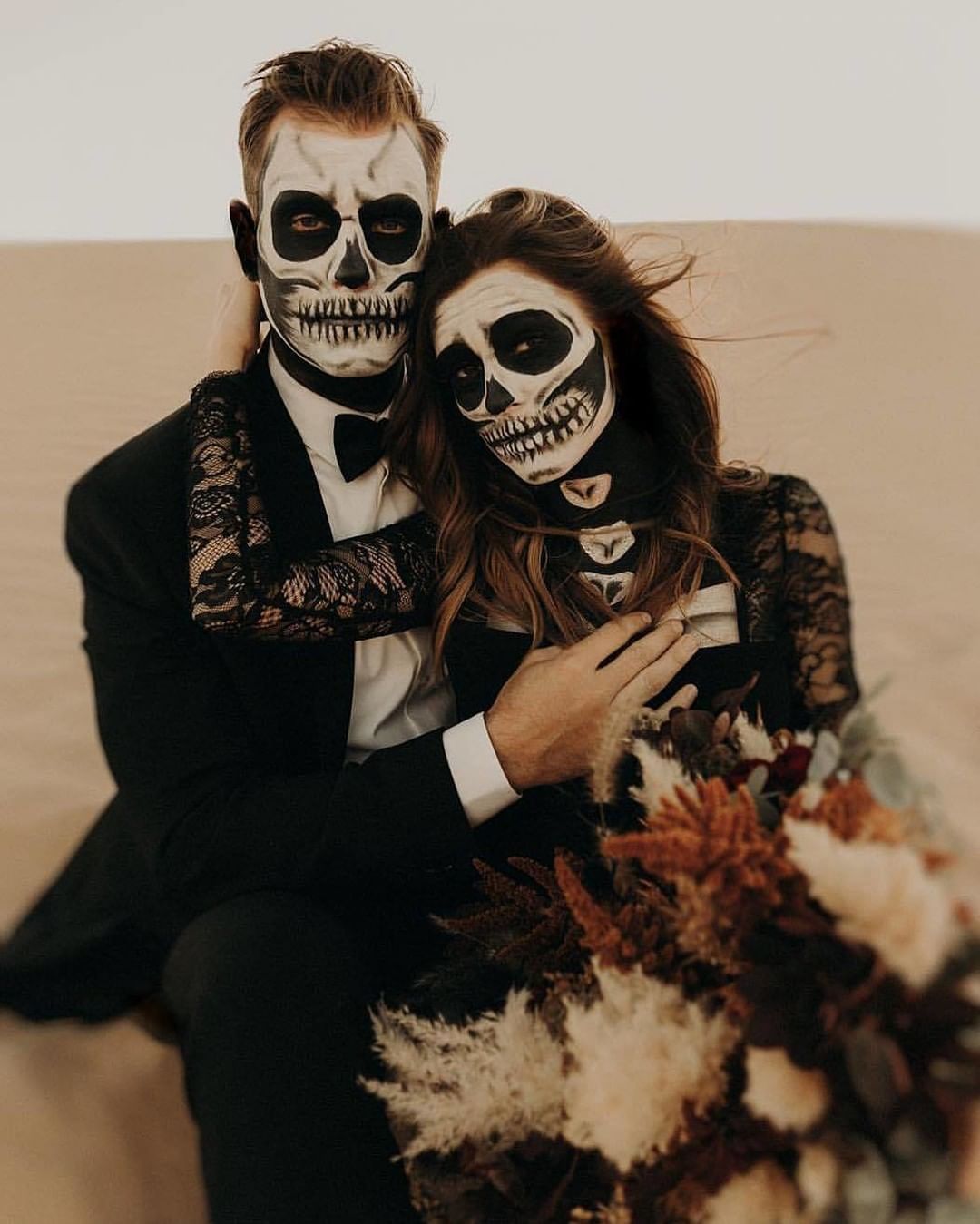 What Are You Being For Halloween Happyhalloween Halloween Kostum Familie Halloween Fotografie Paarkostume Halloween