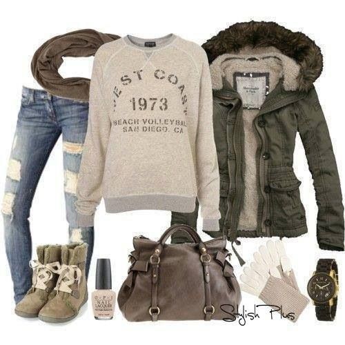 Comfy #fbrepost | Idee vestito casual, Abbigliamento casual Ashley Tisdale uggs with leggings | Abbigliamento, Autunno
