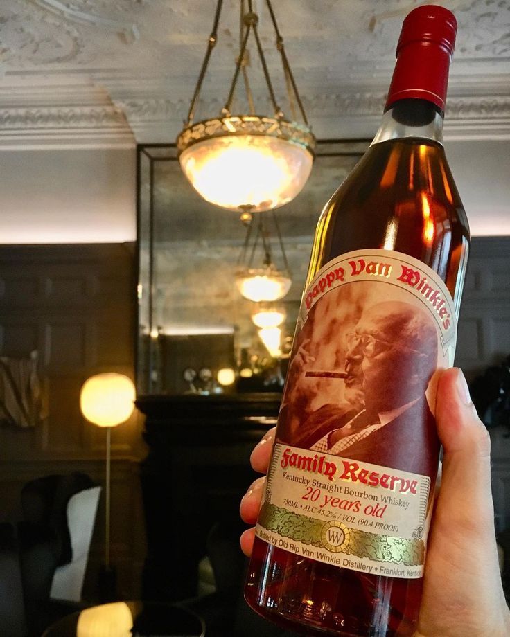 The #1 rated Bourbon Whiskey in the world with a 99 out of 100 rating by the World Spirits Championship. This bourbon is aged 20 years and bottled at 90.4 proof for a wonderfully smooth and rich profile. Pappy Van Winkle was a true character and like its namesake, this bourbon whiskey is full of character – quite a remarkable whiskey. Frankfort, Bourbon Whiskey, Dried Fruits, 20 Years Old, Distillery, Rosé Wine Bottle, Kentucky, Van, Namesake
