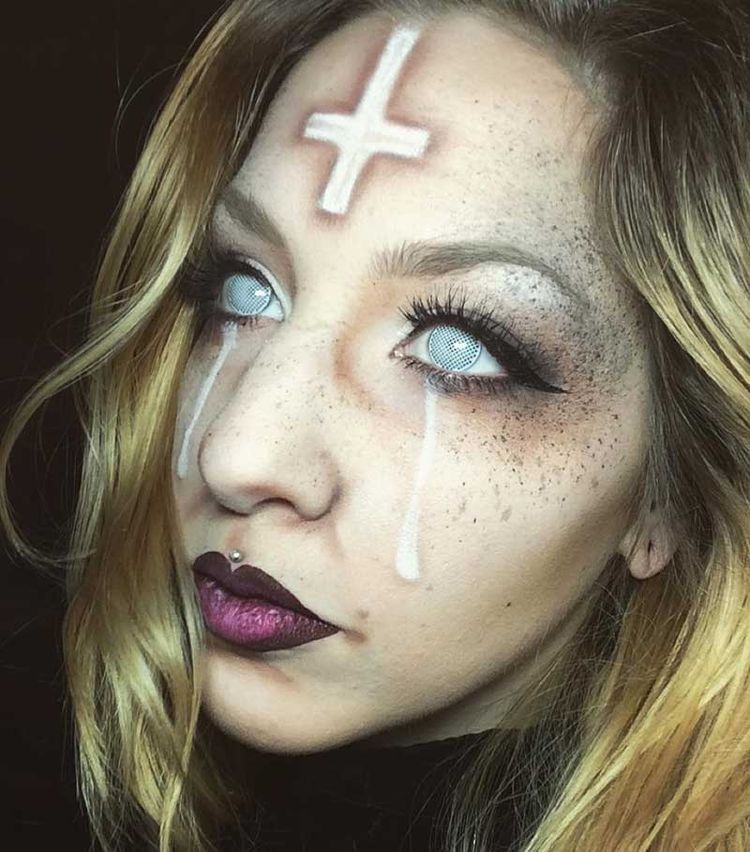 red contacts halloween costume