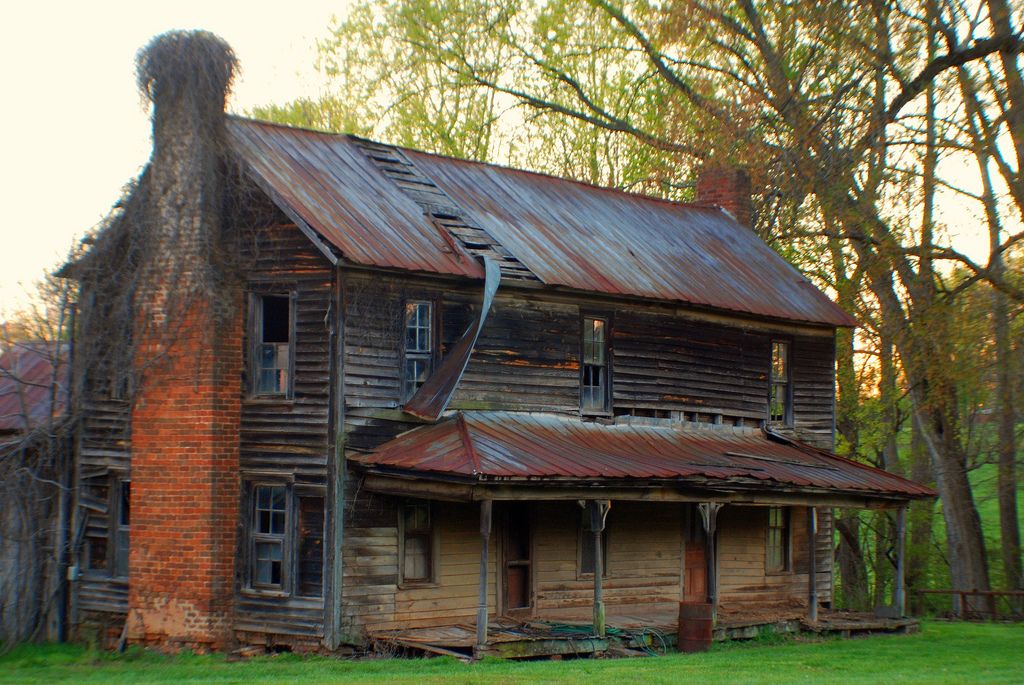 old farm house in newton nc abandoned farm houses old farm houses old abandoned houses