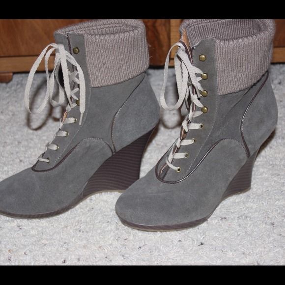 army green heel boots