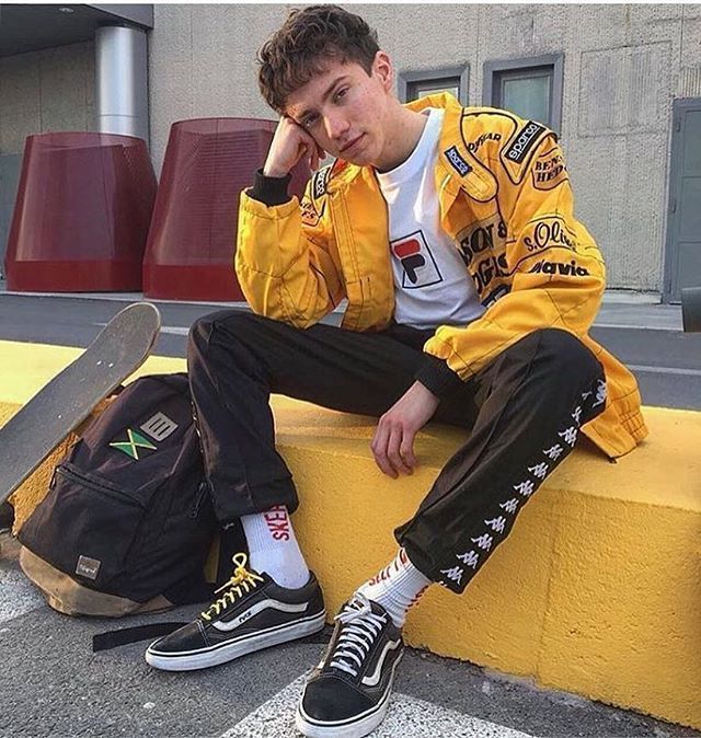49 Cool Men Street Styles You Should Follow