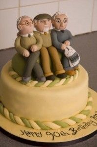 Download Happy Birhtday Cake For Old Women And Men Cake Decoration Ideas Bolos Decorados Culinaria Bolo