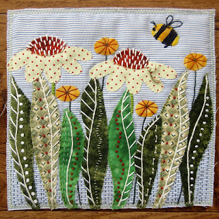 Textile Art Embroidery, Hand Embroidery Patterns Flowers, Creative Embroidery, Hand Embroidery Stitches, Embroidery Craft, Hand Embroidery Designs, Embroidery Projects, Applique Designs, Fabric Postcards