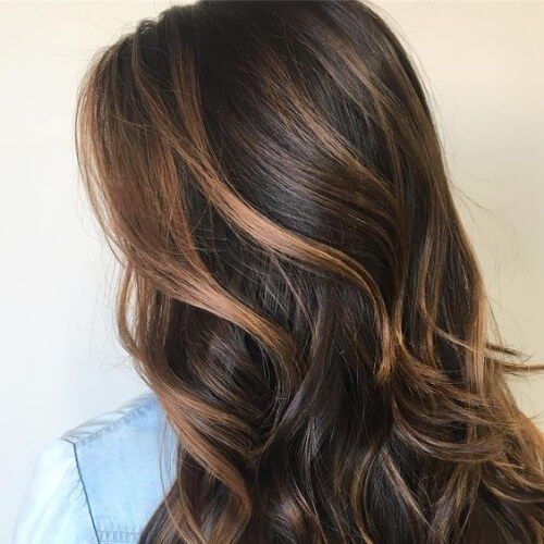 50 Creativo Iluminaciones y las Sombras de las Ideas #Creativo #Destaca #Ideas #Lucesbajas Ombré Hair Caramel, Balayage Hair Caramel, Brunette Balayage Hair, Brunette Hair Color, Long Brunette, Ombre Balayage, Brown Hair With Highlights, Hair Color Highlights, Ombre Hair Color
