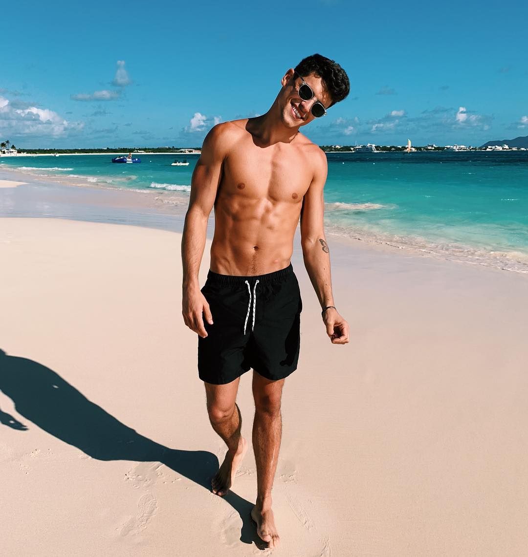 G On Instagram Merry Christmas Eve Surfer Guys Surfer Boys Cute Boys