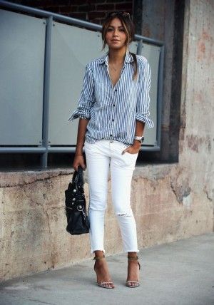 Maneras de usar una camisa sin que parezca ropa de oficina Esta primavera solo querrás llevar las camisas blancas con