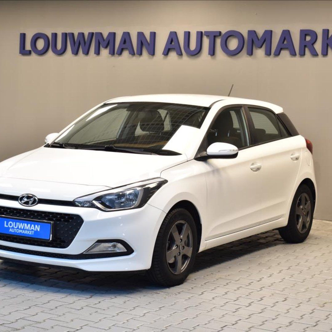 První majitel, Leasing možný, MOŽNOST FINANCOVÁNÍ ZA VÝHODNÝCH PODMÍNEK Výbava: 5 rychlostních stupňů, 6x airbag, ABS, AUX, centrál dálkový, centrální zamykání, deaktivace airbagu spolujezdce, dělená zadní sedadla, el. přední okna, el. zrcátka, isofix, klimatizace, litá kola, manuální převodovka, nastavitelný volant, originál autorádio, palubní počítač, protiprokluzový systém kol (ASR), stabilizace podvozku (ESP), USB, vnitřní teploměr, výškově nastavitelné sedadlo řidiče, zadní stěrač Původ aut 3 I, Hyundai, Suv Car, Autos
