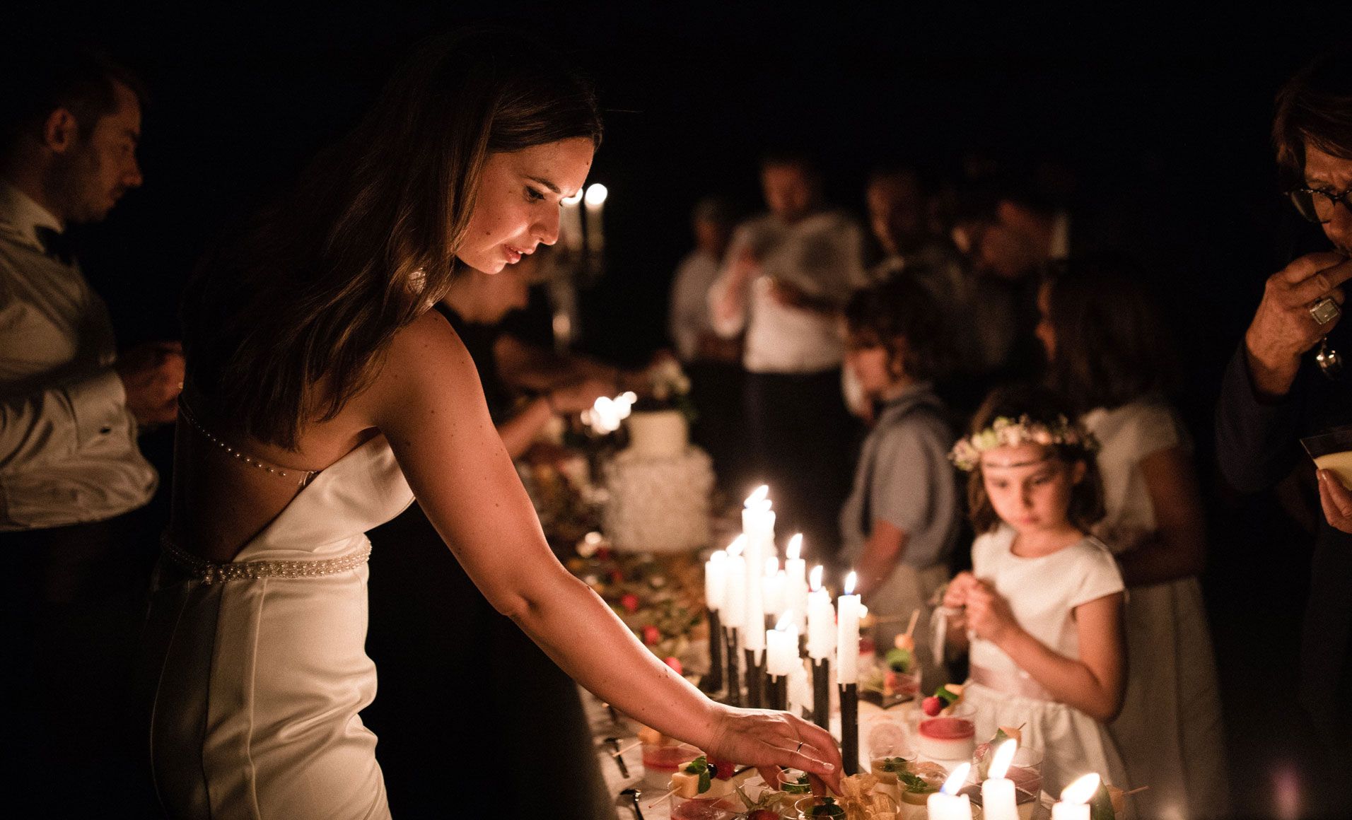 Delicious Wedding Desserts For Your Wedding In The Dolomites Italy By Hannah Elia Catering In 2020 Hochzeit Catering Hochzeit Dessert Buffet Hochzeitsdesserts