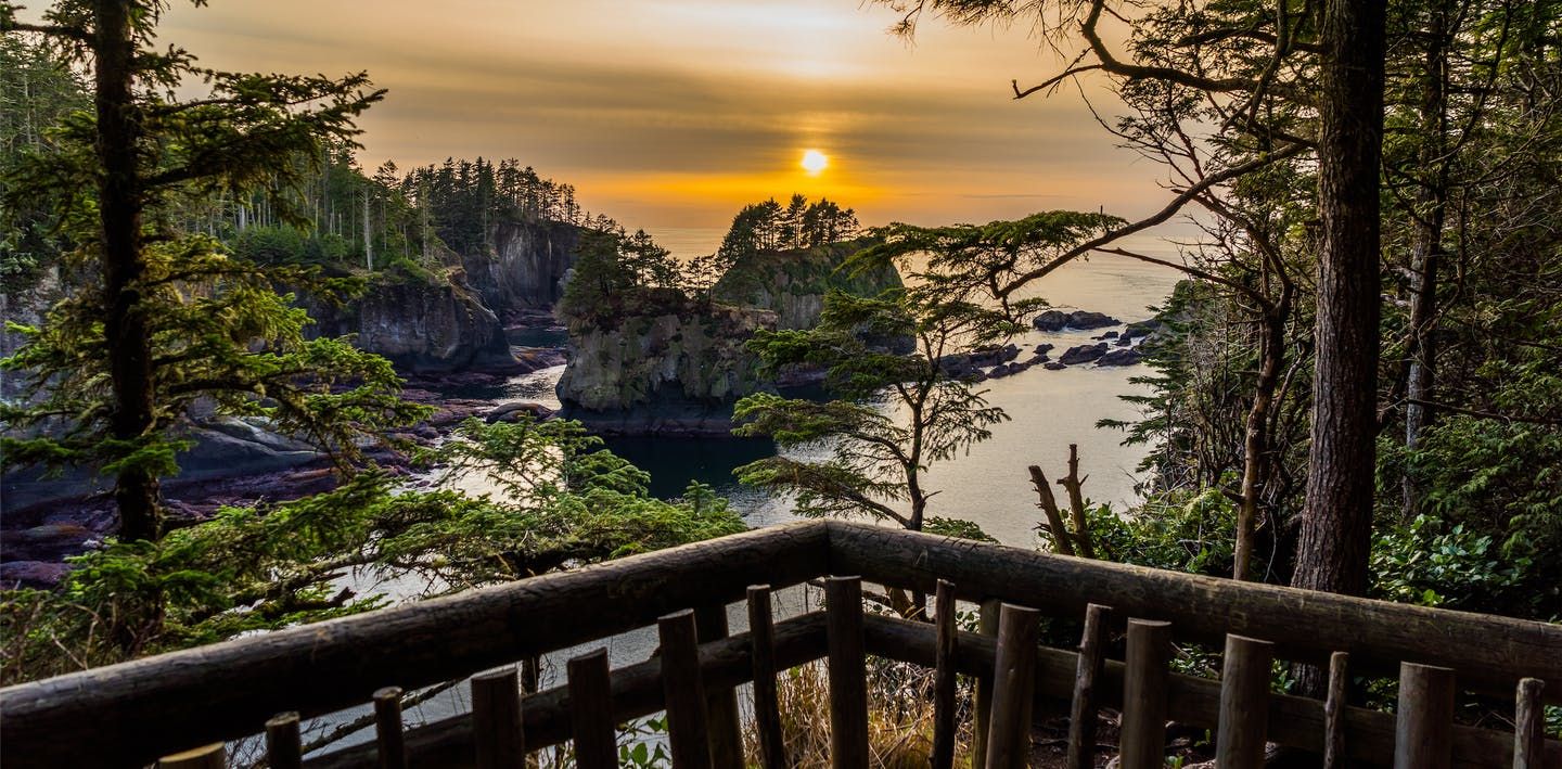 Fans Of The Twilight Saga Will Love These Northwest Washington Homes Northwest Washington North West Olympic Mountains