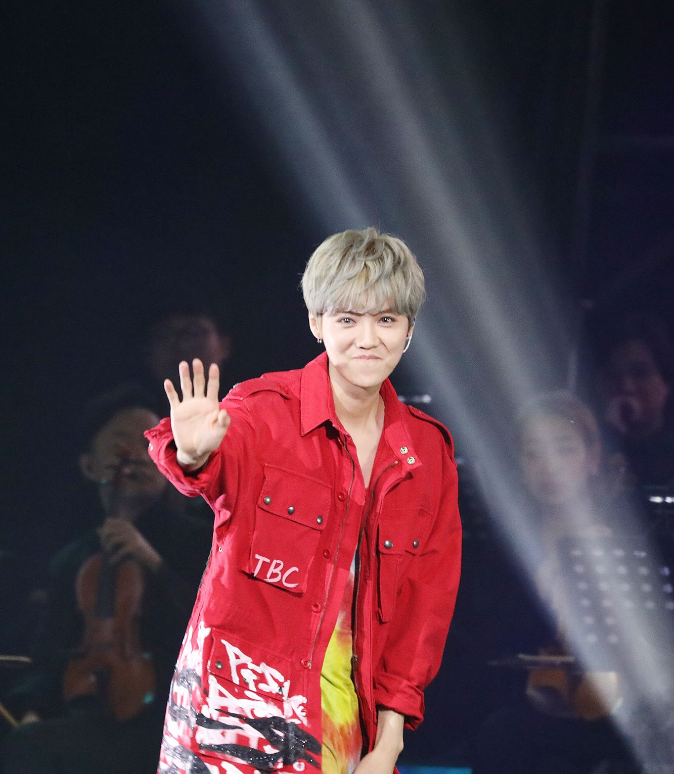 luhan as guest cho lam wong concert beijing luhan exo luhan as guest cho lam wong concert beijing luhan exo