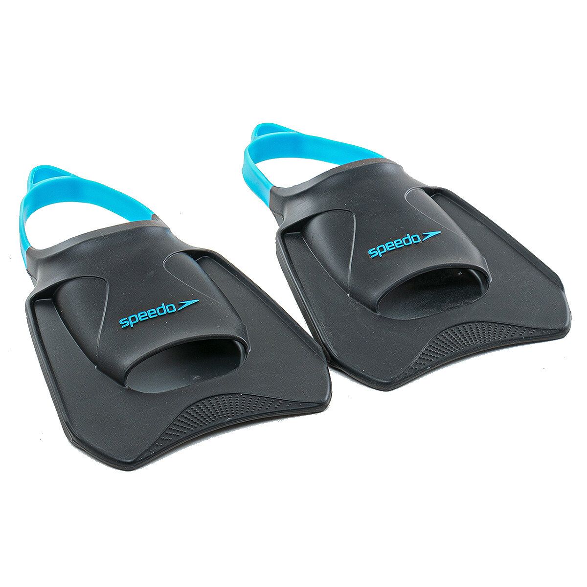 Disfruta del entrenamiento y trabaja más duro para nadar más rápido. las patas de rana speedo biofuse fitness fins de doble densidad crean la máxima resistencia en el agua. máxima resistencia significa más carga de trabajo en los músculos de las piernas, lo que significa mayor fuerza y endurance®. también podrás ir más rápido a través del agua, ya que las aletas agregan propulsión adicional a tu golpe, dejándote libre para concentrarte en tu técnica. como las patas de entrenamiento biofuse ob Fitness, Speedo, Products, Flappers, Strength, Training, Water, Gadget