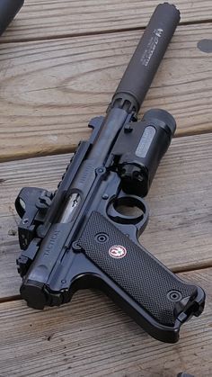 -ahora somos una familia... Un poco extraña pero lo somos- . . . -Las… #fanfic # Fanfic # amreading # books # wattpad Military Weapons, Weapons Guns, Guns And Ammo, Zombie Weapons, Airsoft Guns, Tactical Gear Loadout, Tactical Pistol, Ruger 22 Pistol, Tactical Swords