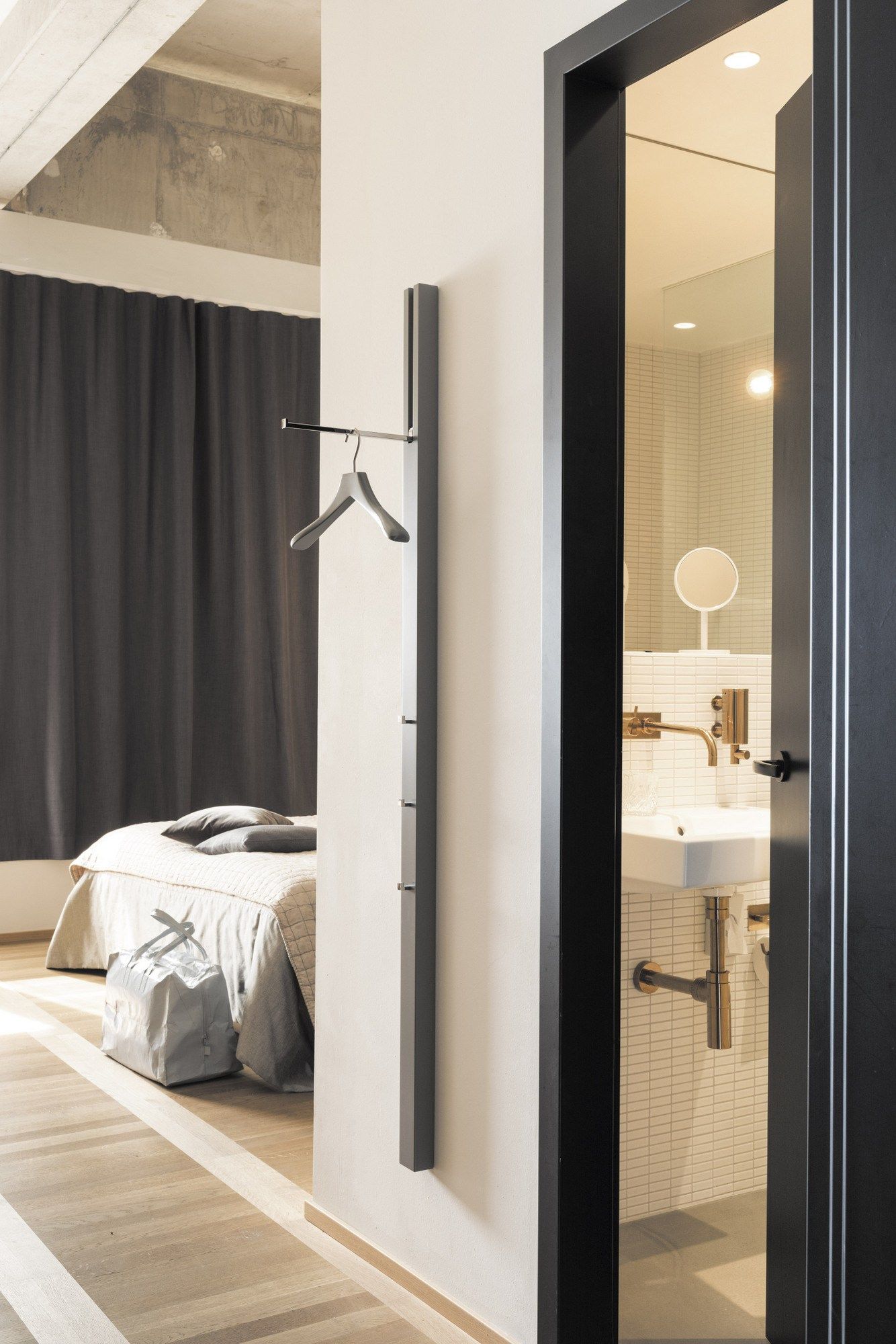 Buy Coat Rack Online LINE Coat rack Coat racks Wall mount and Flats 38 Buy Coat Rack Online LINE Coat rack Coat racks Wall mount and Flats 38