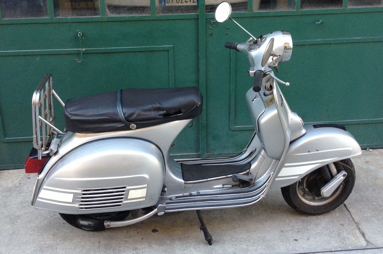 Owner S Workshop Manual Vespa Scooters Vespa Scooter