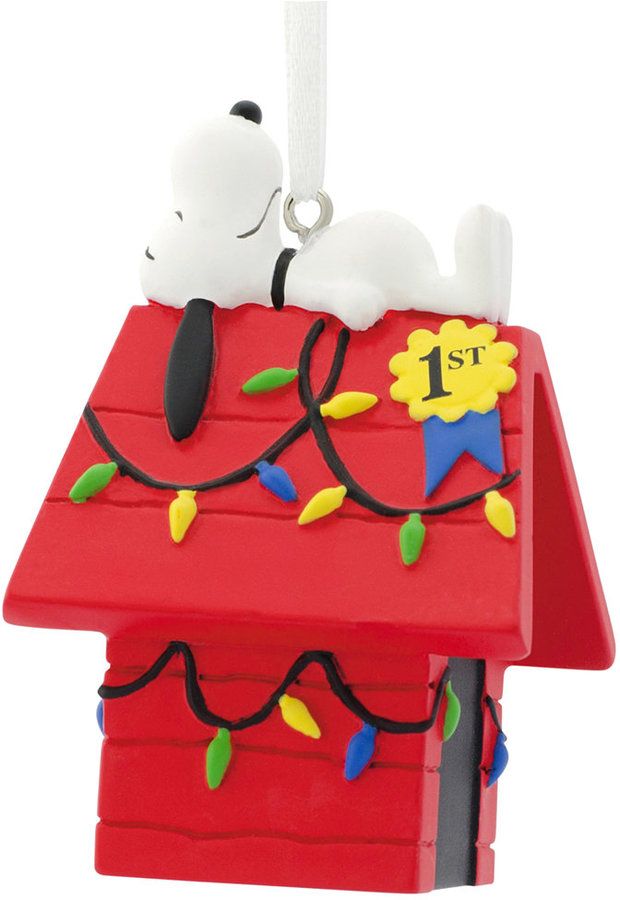 Hallmark Resin Figural Snoopy Decorated Ornament Snoopy