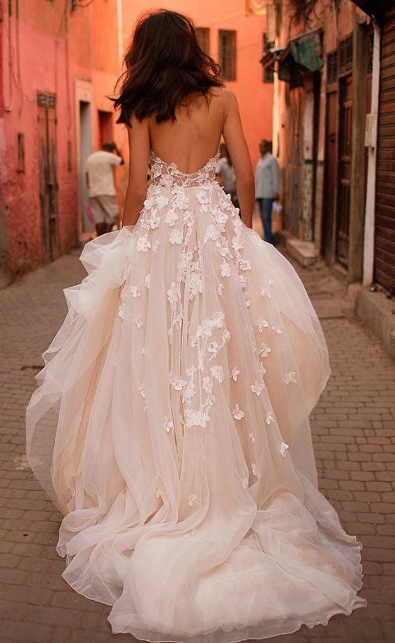 Poofy Wedding Dresses with Straps 2018