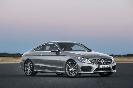 Mercedes New C Cl Coupé Has Style And Substance Gorgeous The Car Market Is Rapidly Developing A Bit Of Bulge Around Its Middle Lower End Was Always Well Served And Upper Has Been Sharpened To Fine