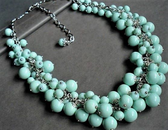 Women’s Peppermint Green Chunky Bead Choker Necklace