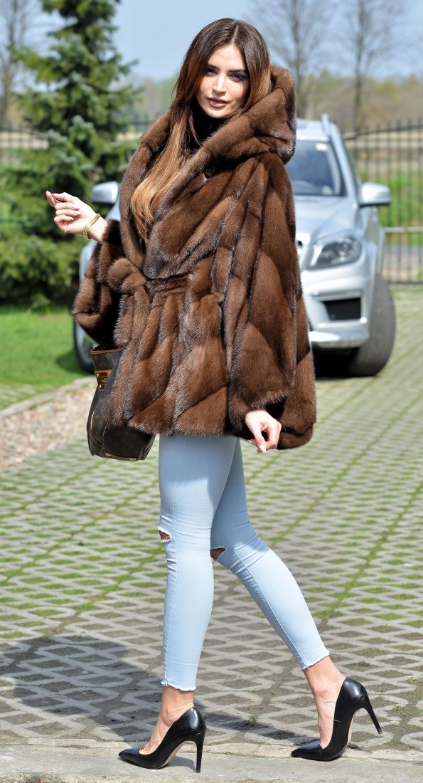 2016 Milano Sable Color Saga Mink Fur Poncho Furs Outlet Fur Coats Women Fur Coat Fur Clothing