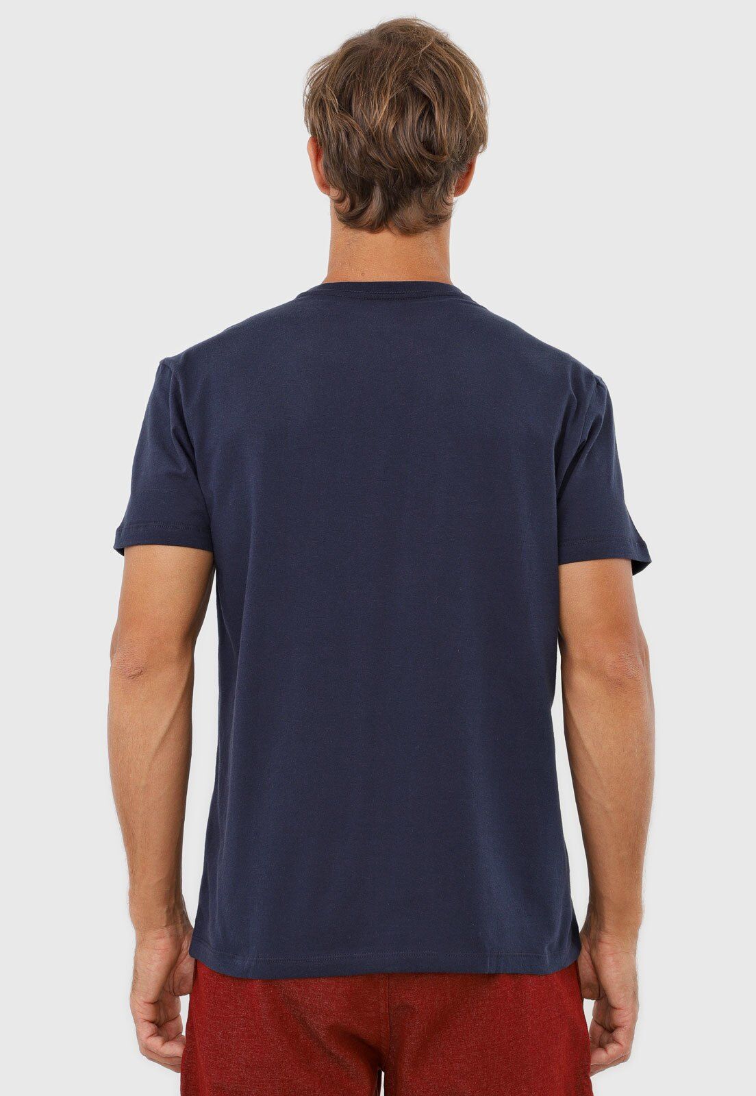 Camiseta Reserva Soft Bolso Azul-MarinhoManga: CurtaGola: RedondaBolsos: 1Medidas da peça no tamanho M: Ombro: 18cm/ Ombro a Ombro: 53cm/ Manga: 23cm/ Tórax: 112cm /Comprimento: 71cmMedidas do Modelo: Altura: 1,89m/ Tórax: 101cm/ Manequim 40. Henley, Casual, 1, Manga, Mens Tops, T Shirt, Products, Fashion, Navy Blue Color